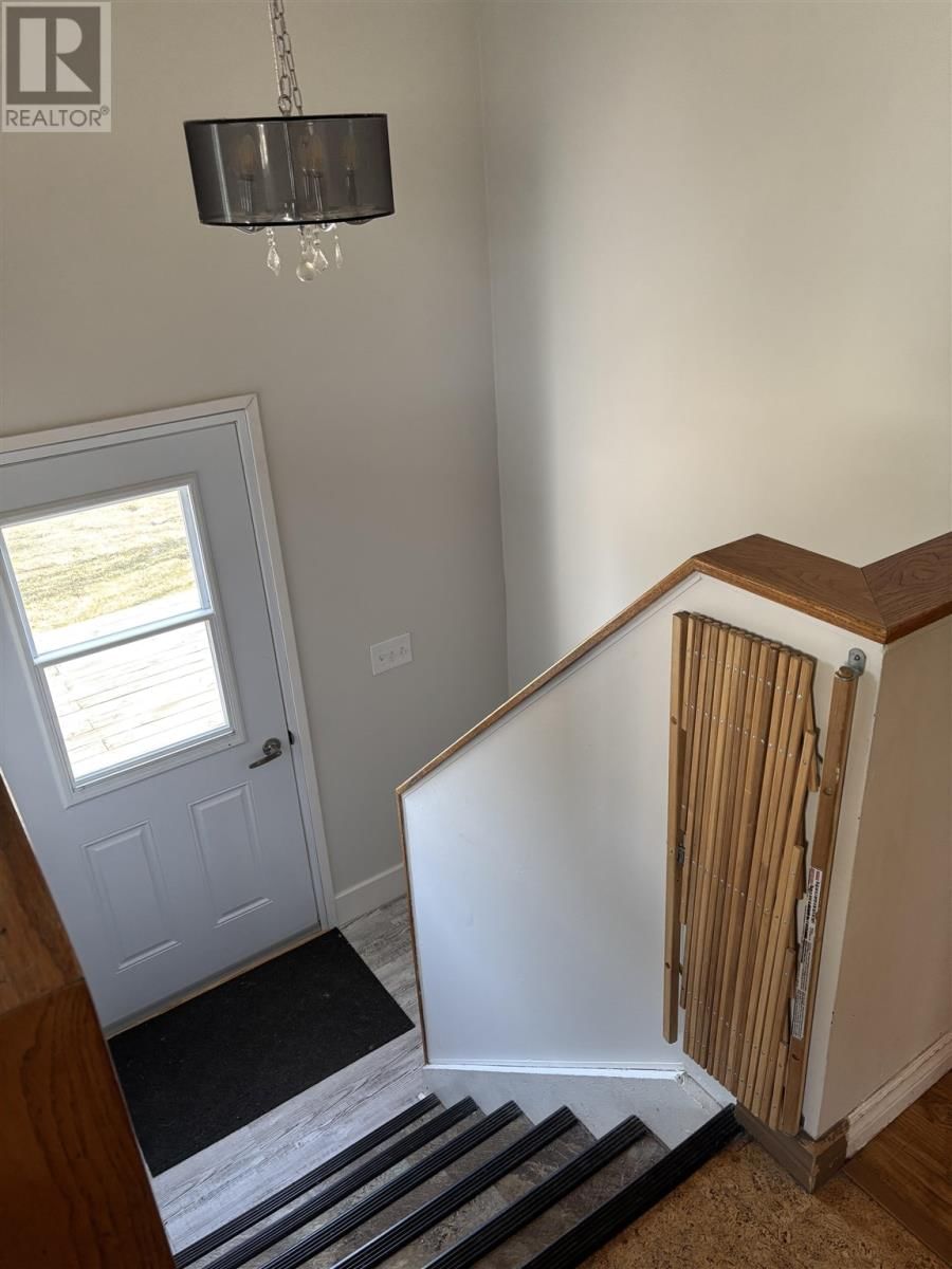 55 JACKSON CRES Image 23