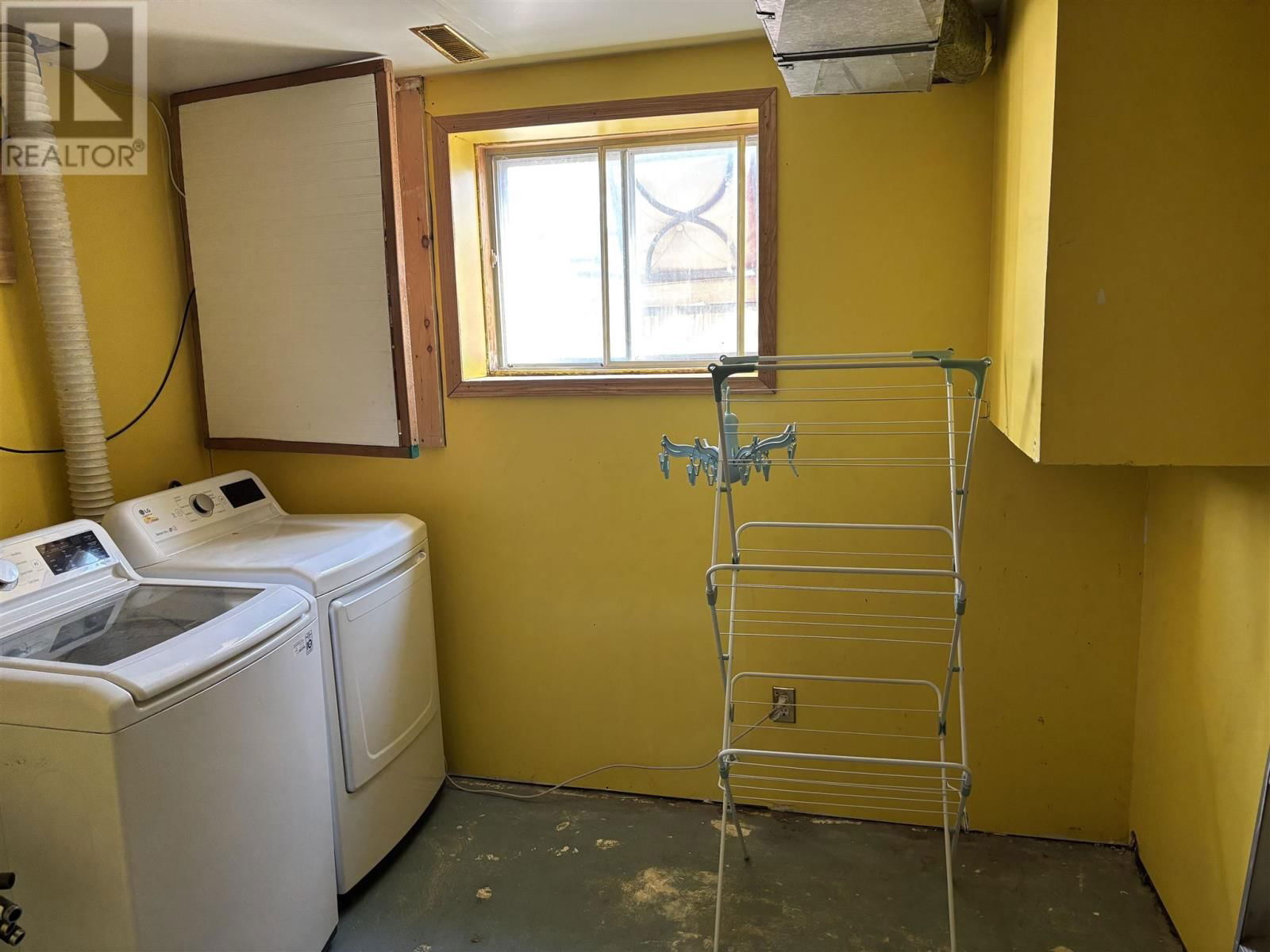 55 JACKSON CRES Image 32