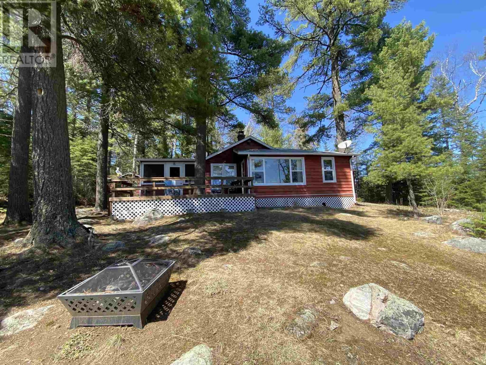21 WHITE PINES RD Image 2