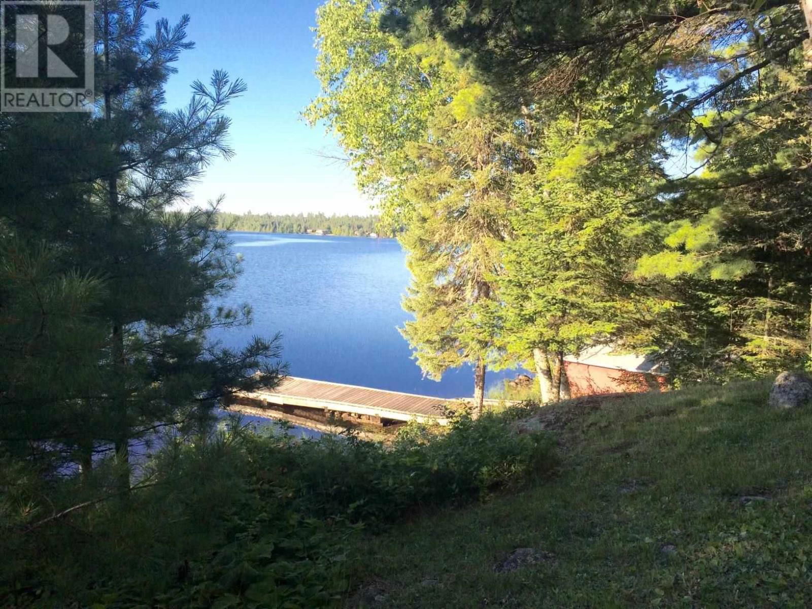 21 WHITE PINES RD Image 37
