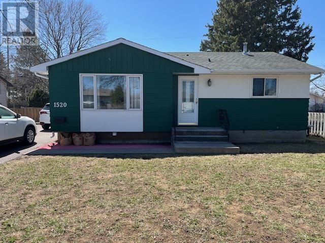 1520 Mary St Thunder Bay, Ontario