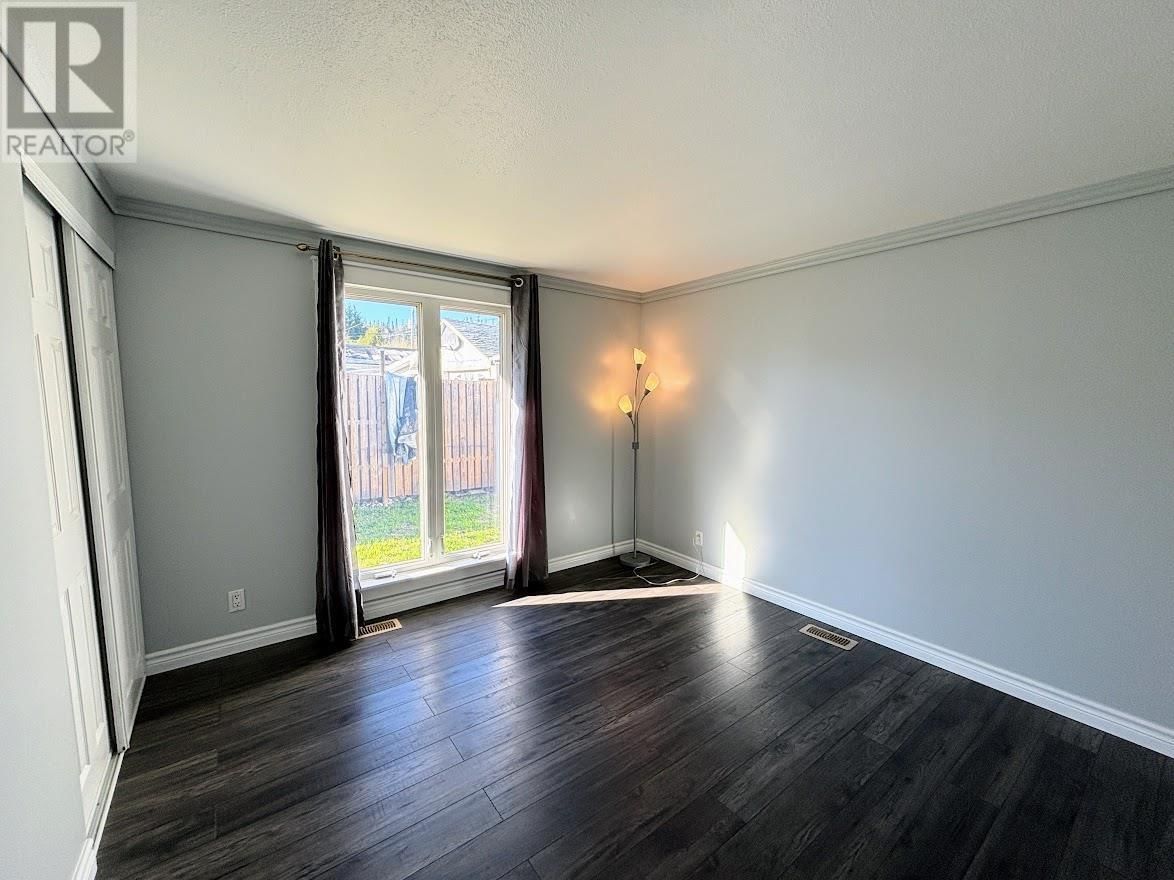 1 PARTRIDGE AVE Image 14
