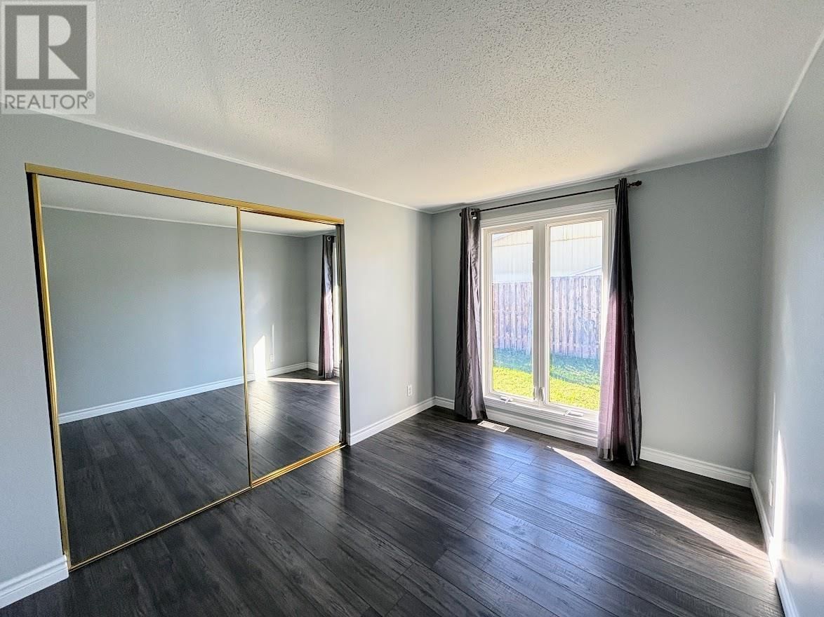 1 PARTRIDGE AVE Image 16