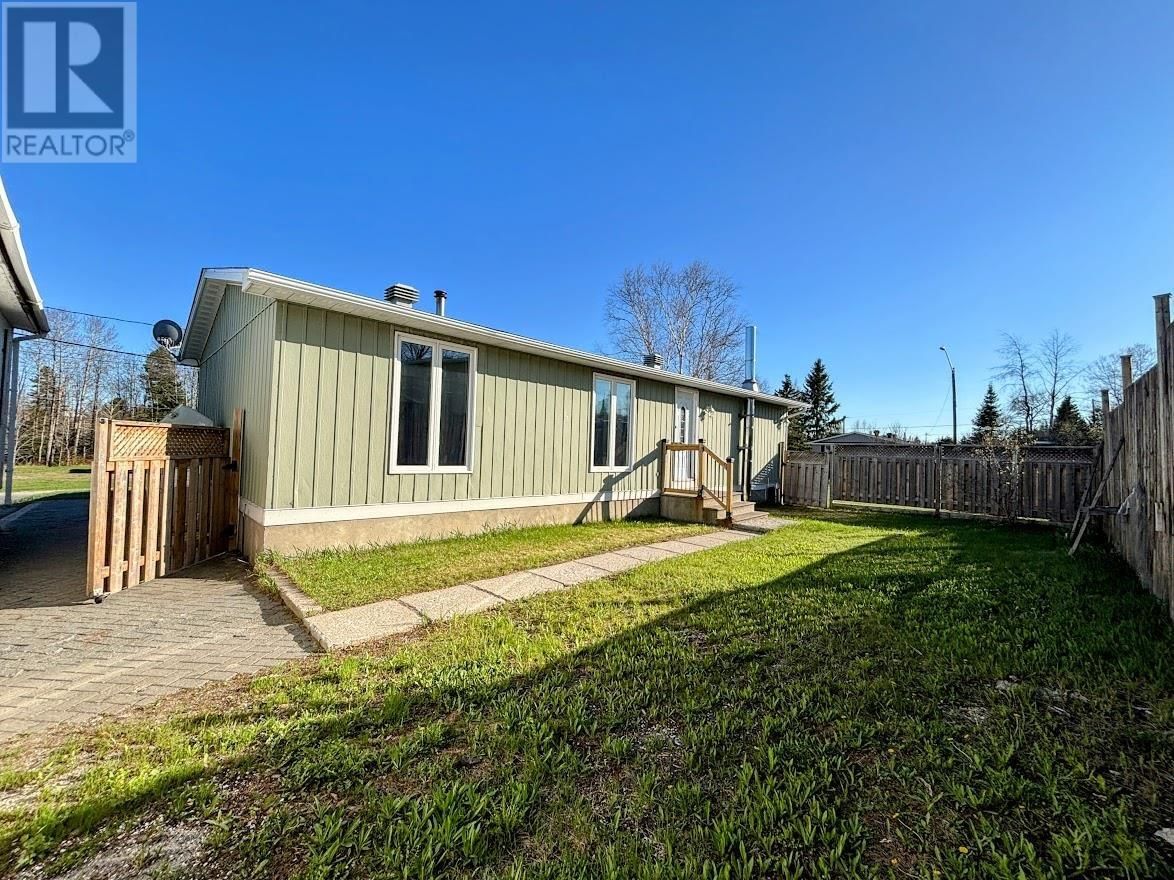 1 PARTRIDGE AVE Image 34