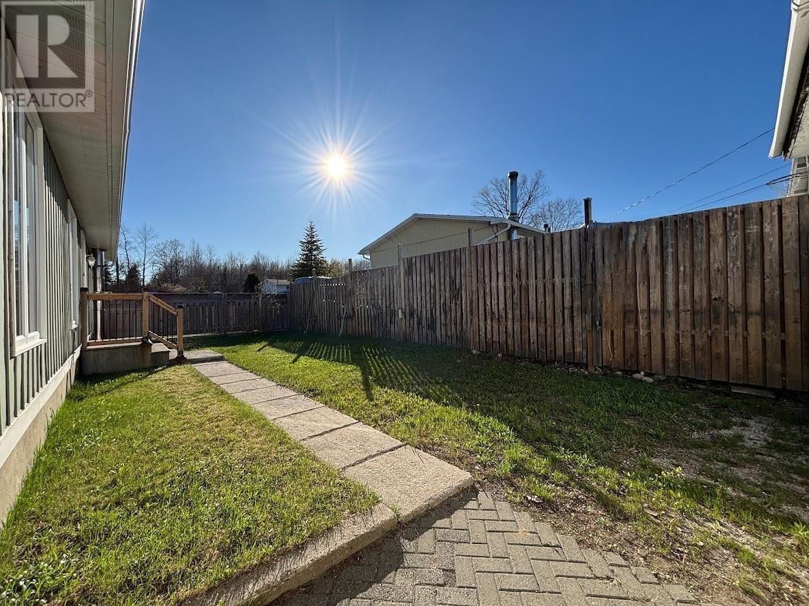 1 PARTRIDGE AVE Image 35