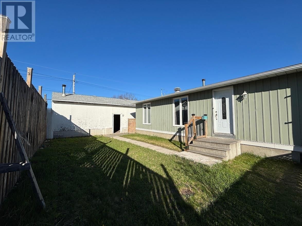 1 PARTRIDGE AVE Image 37