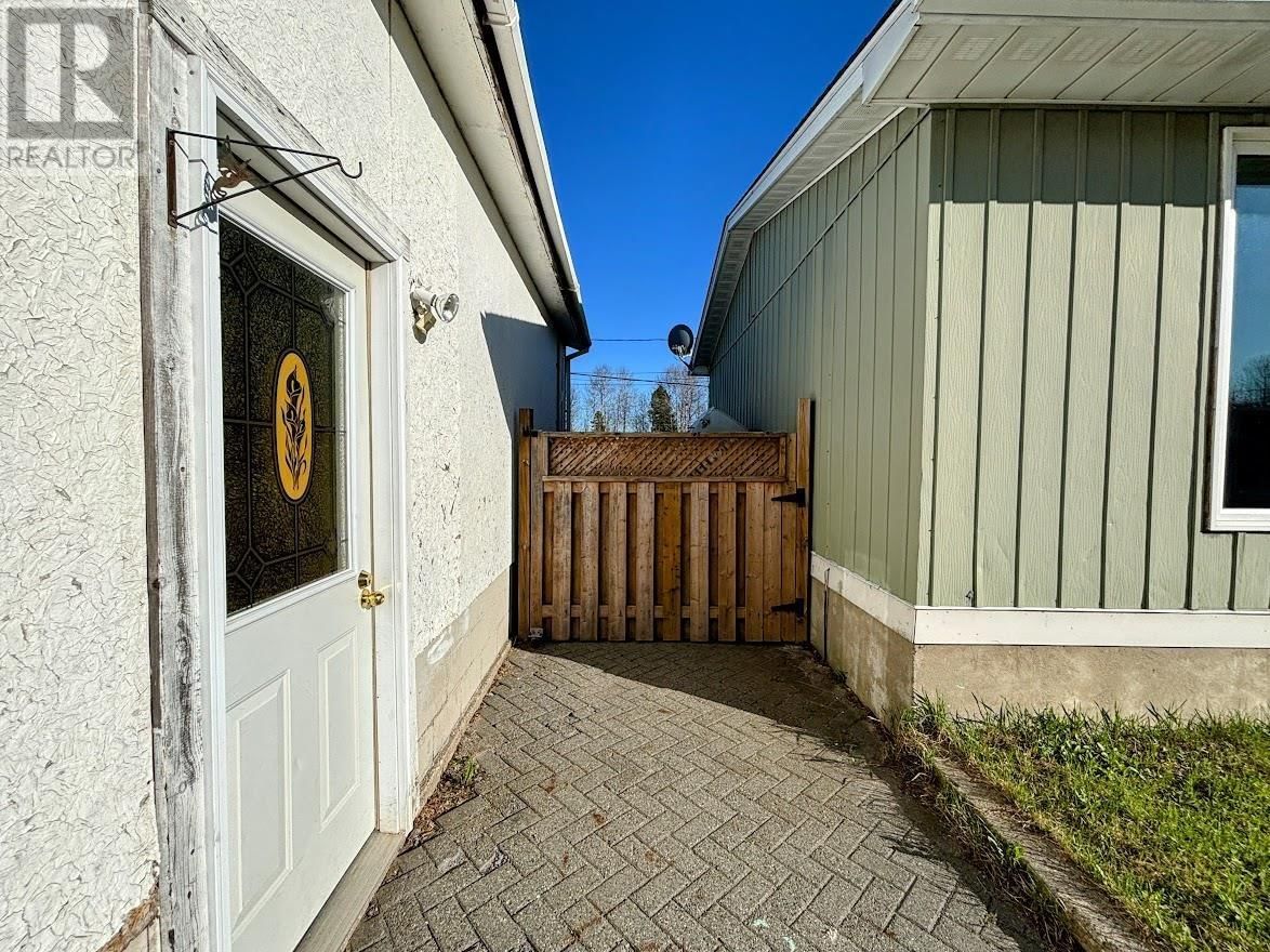 1 PARTRIDGE AVE Image 38