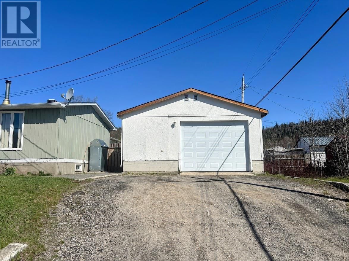 1 PARTRIDGE AVE Image 39