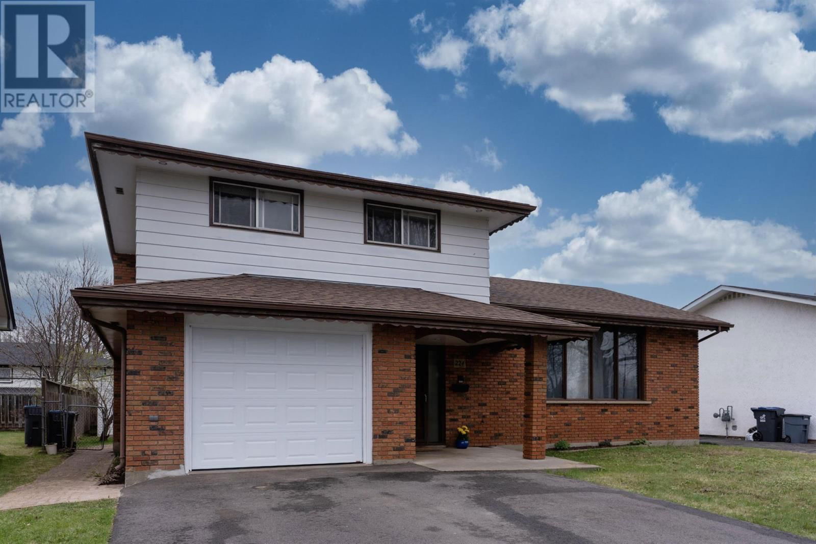 224 ANTEN ST Image 1