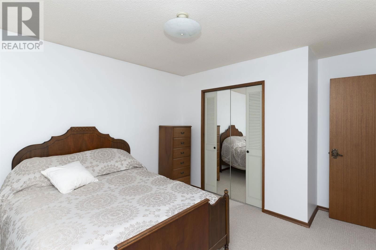 224 ANTEN ST Image 23