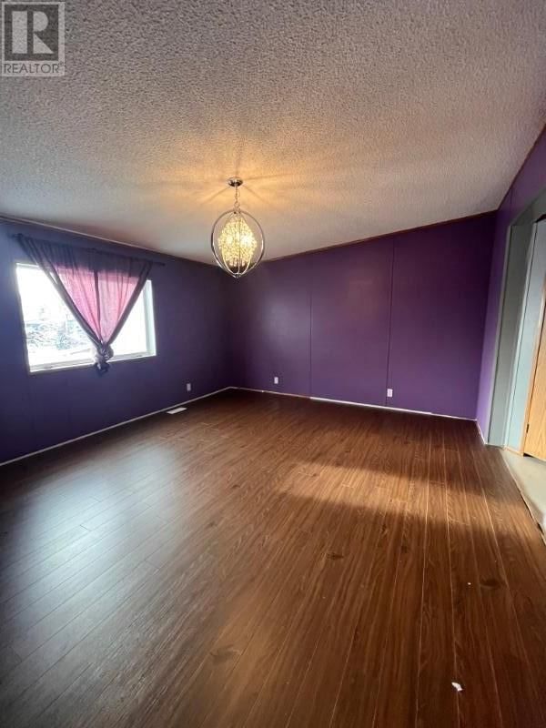 209 ALGOMA ST Image 16