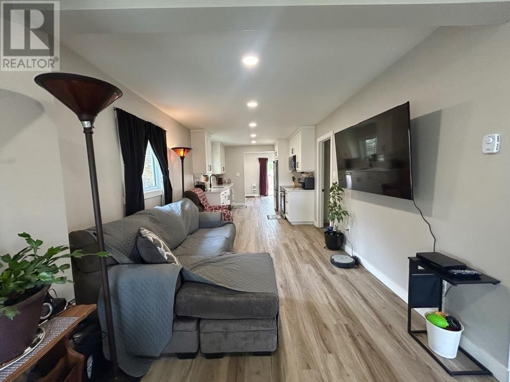 817 PHAIR AVENUE Image 11