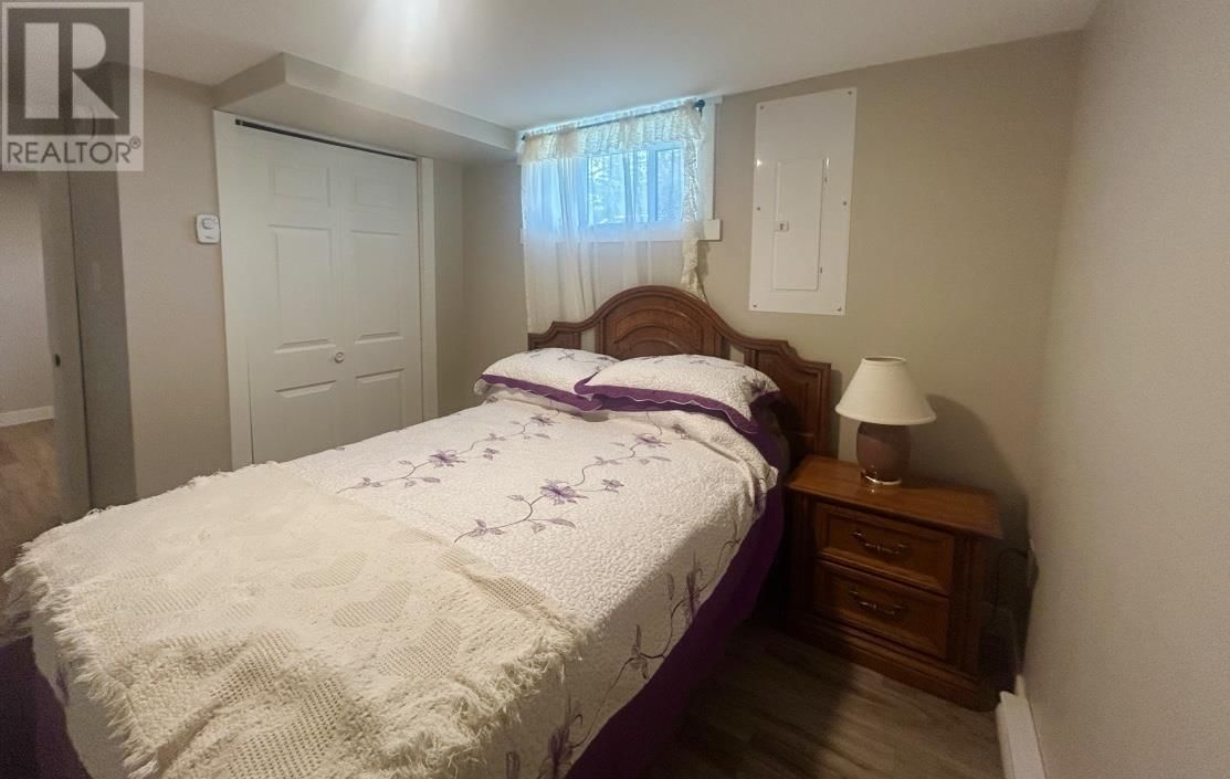 817 PHAIR AVENUE Image 24