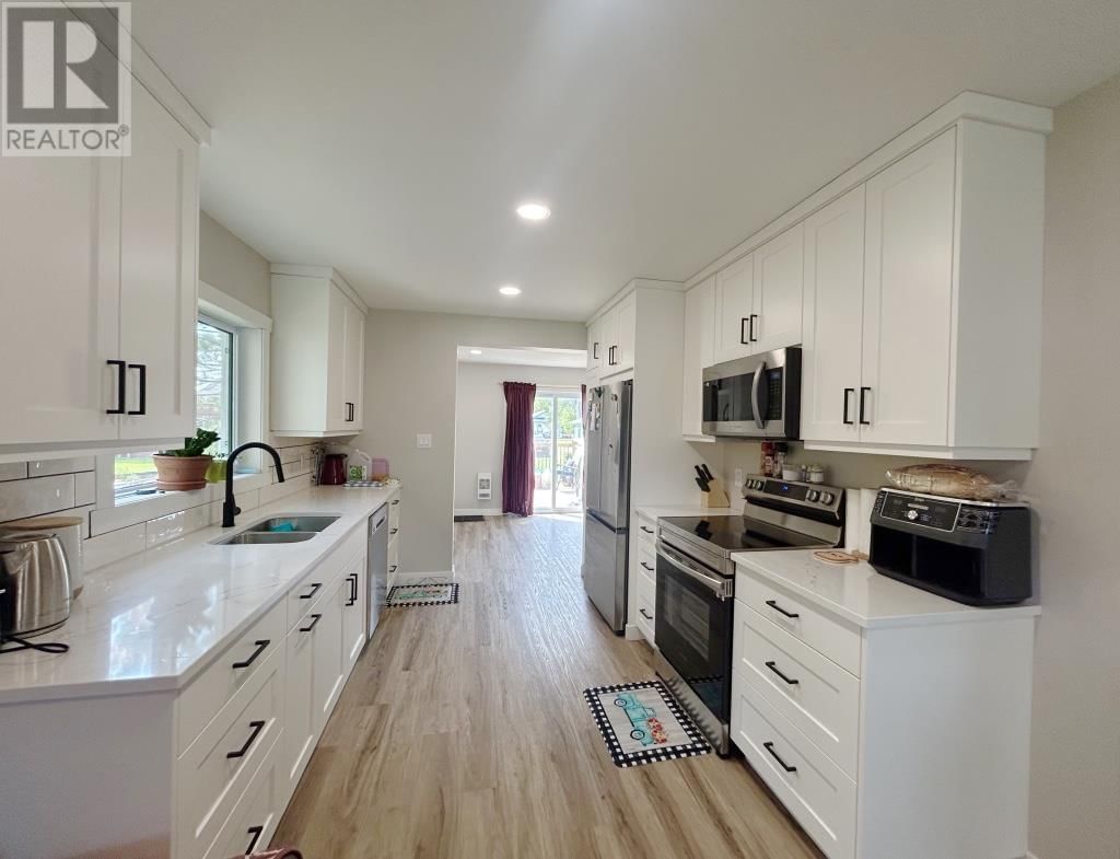 817 PHAIR AVENUE Image 4