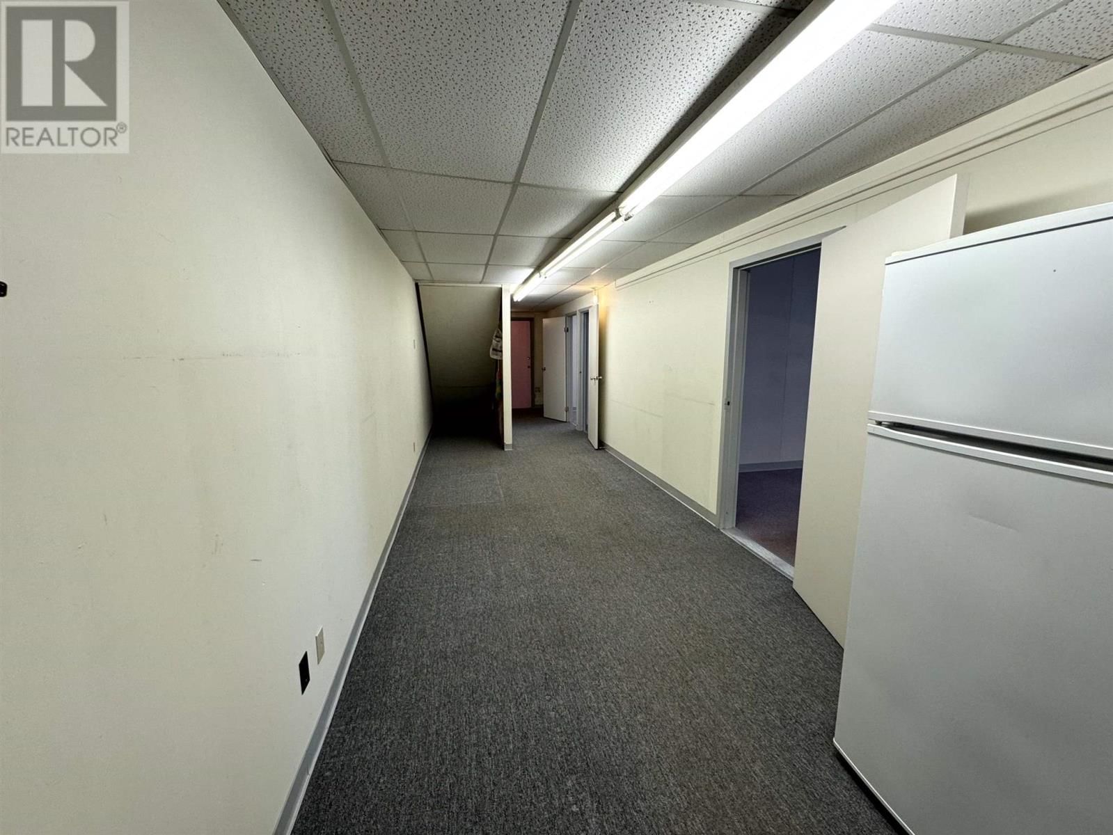 739 HAROLD CRES Image 21