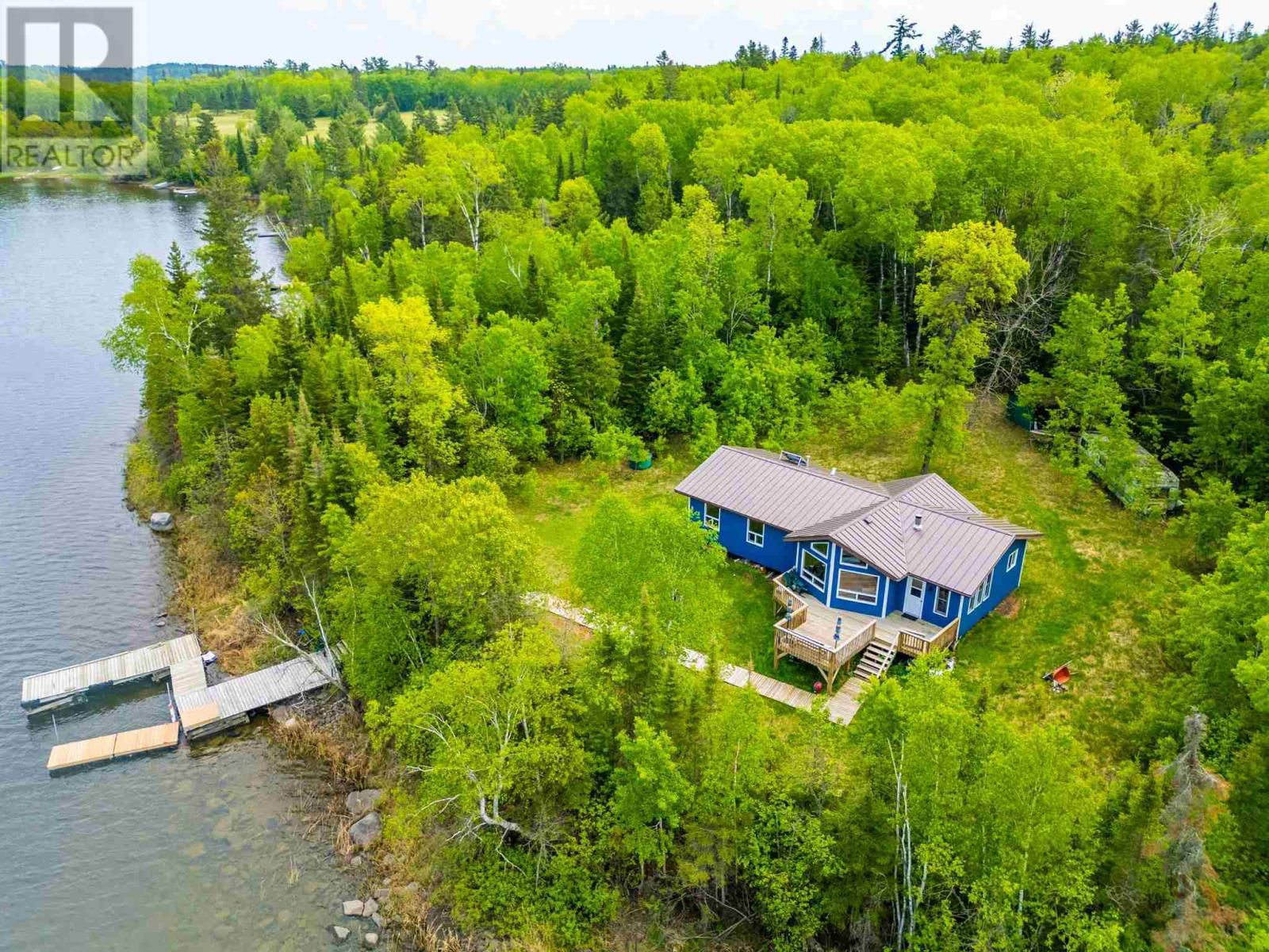 2747 MOORE BAY Image 2