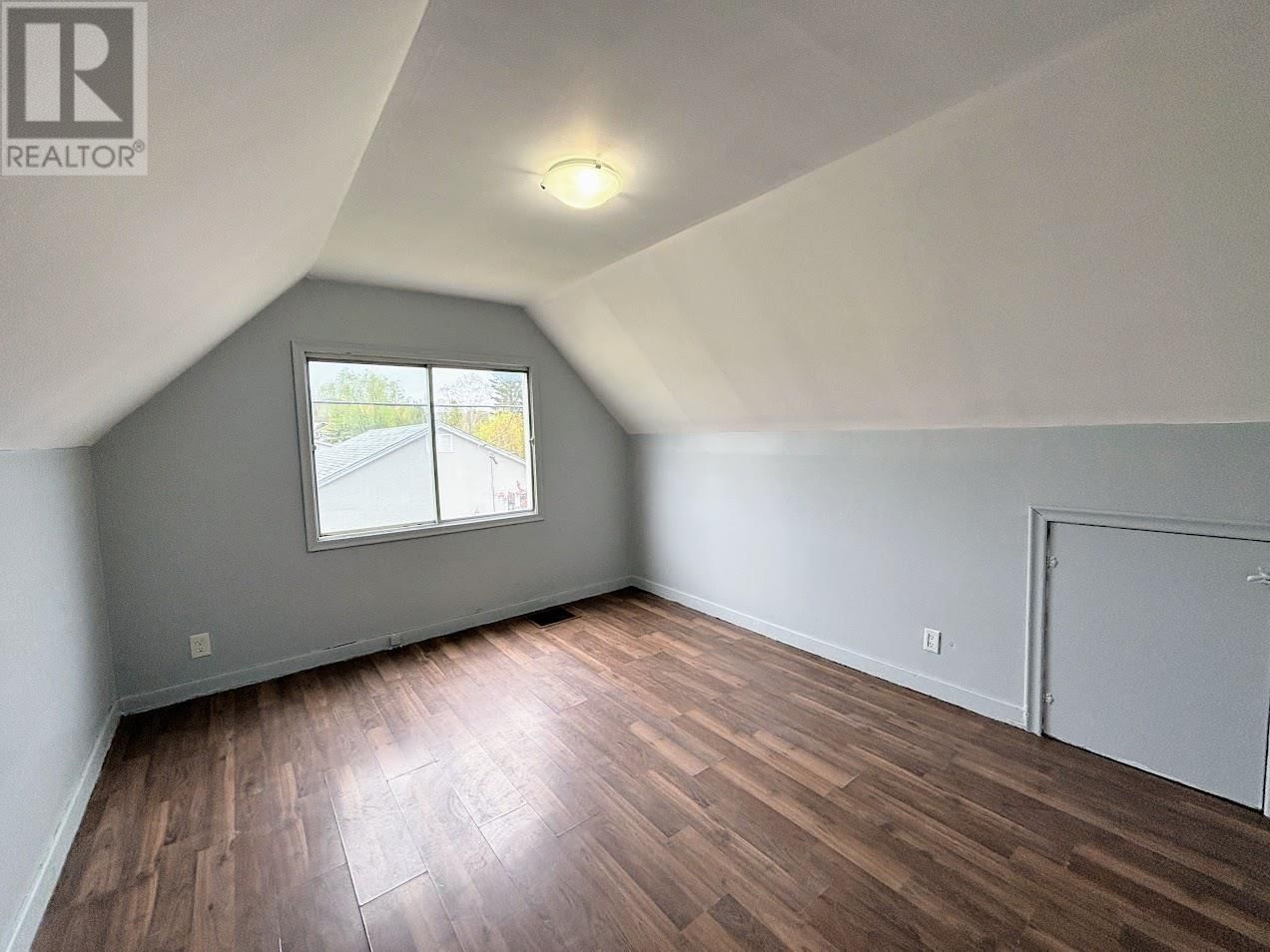 16 OHSWEKEN RD Image 14