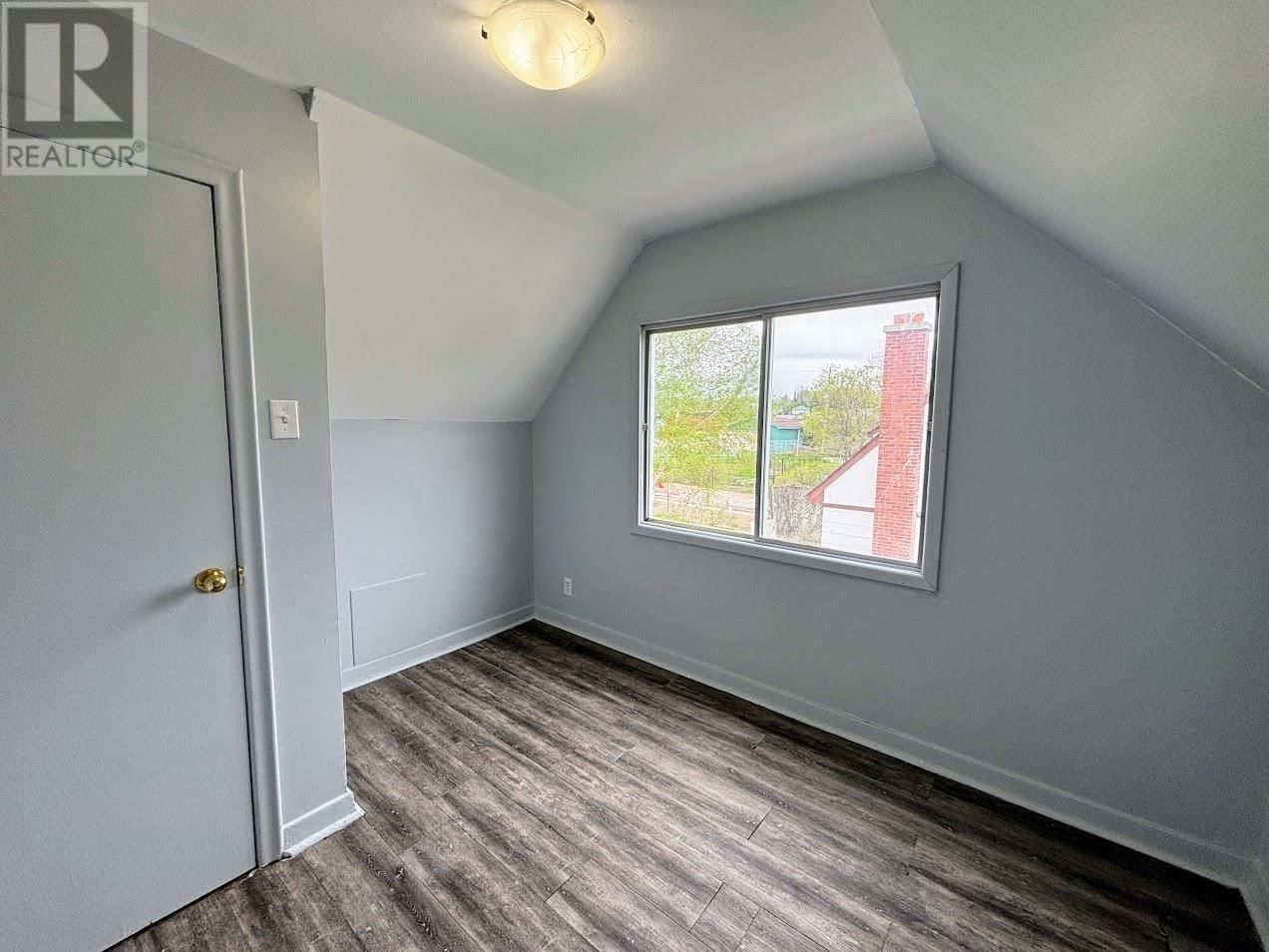16 OHSWEKEN RD Image 15