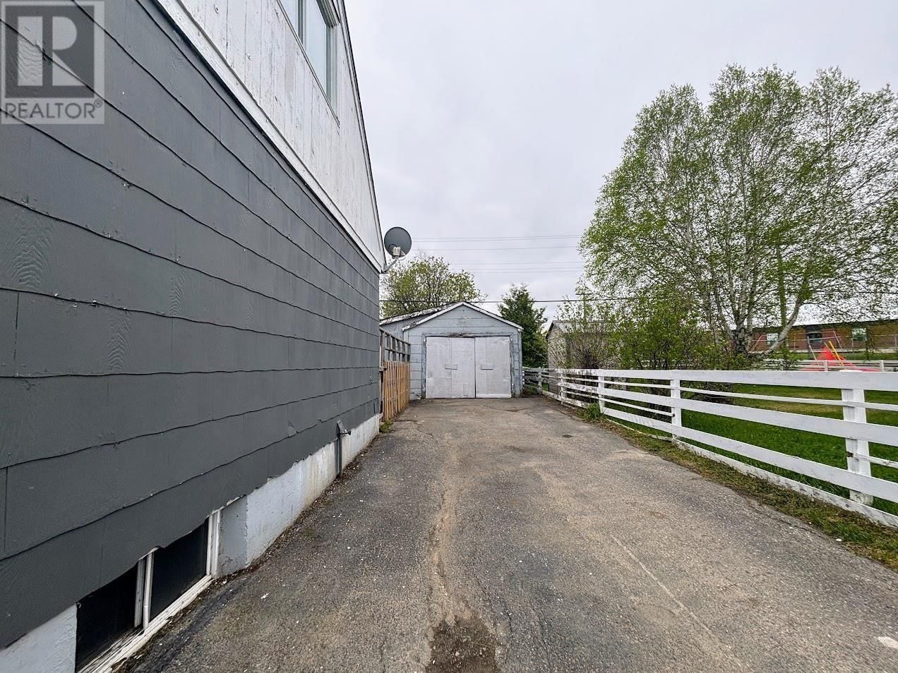 16 OHSWEKEN RD Image 32