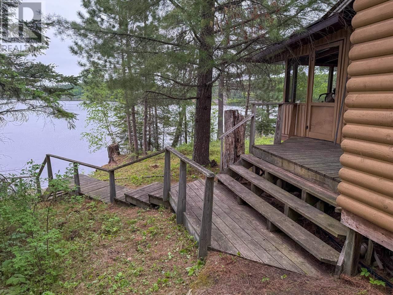 4 - 10 SABASKONG BAY ISLAND Image 11