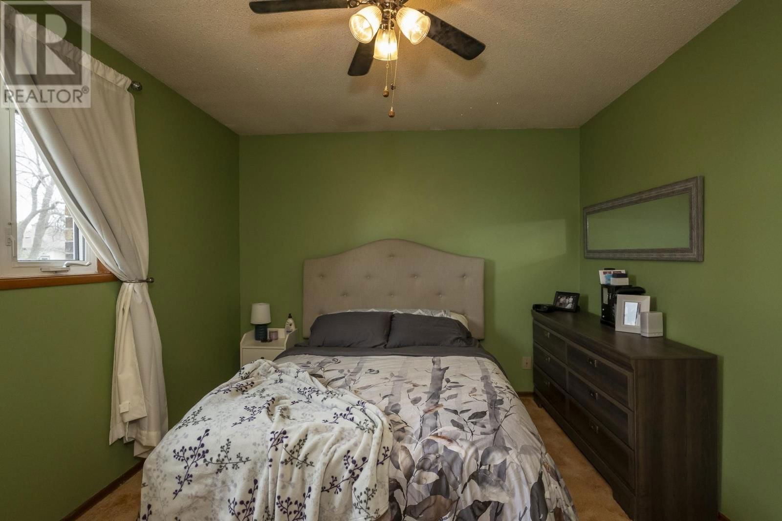 234 TRINITY CRES Image 15