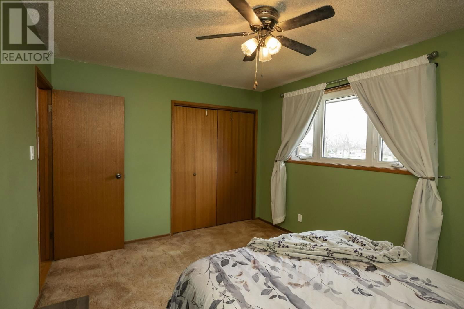 234 TRINITY CRES Image 16