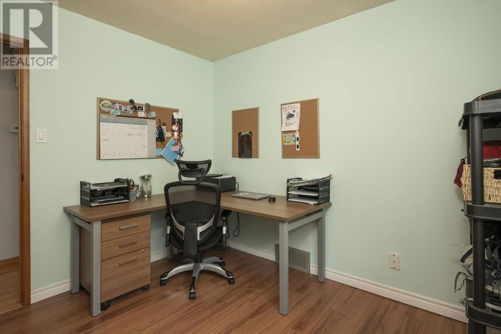 234 TRINITY CRES Image 17