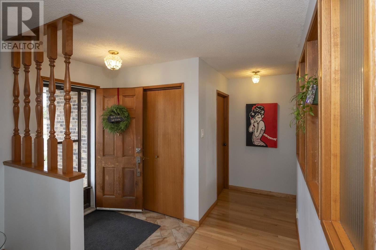 234 TRINITY CRES Image 2