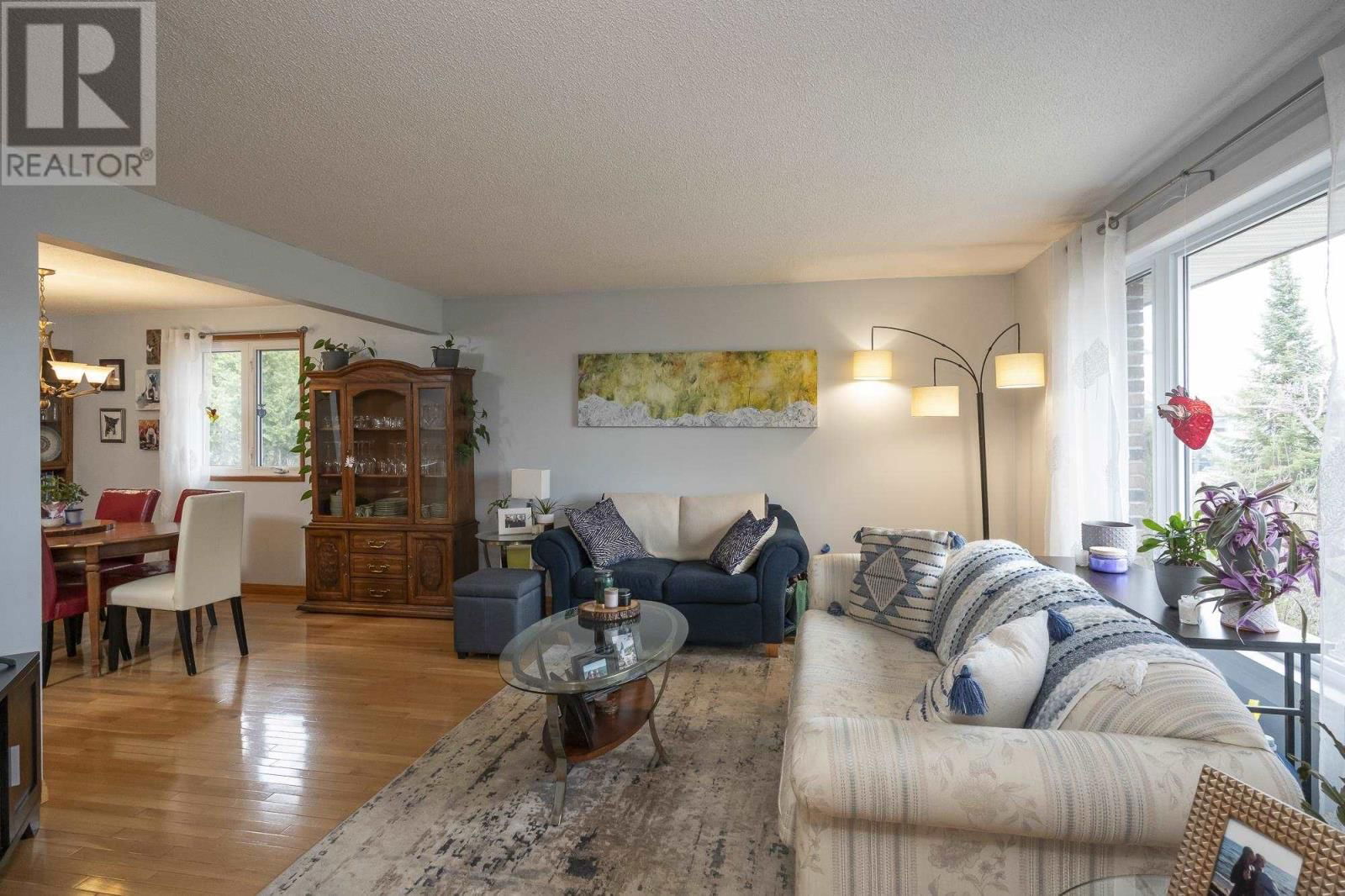 234 TRINITY CRES Image 4