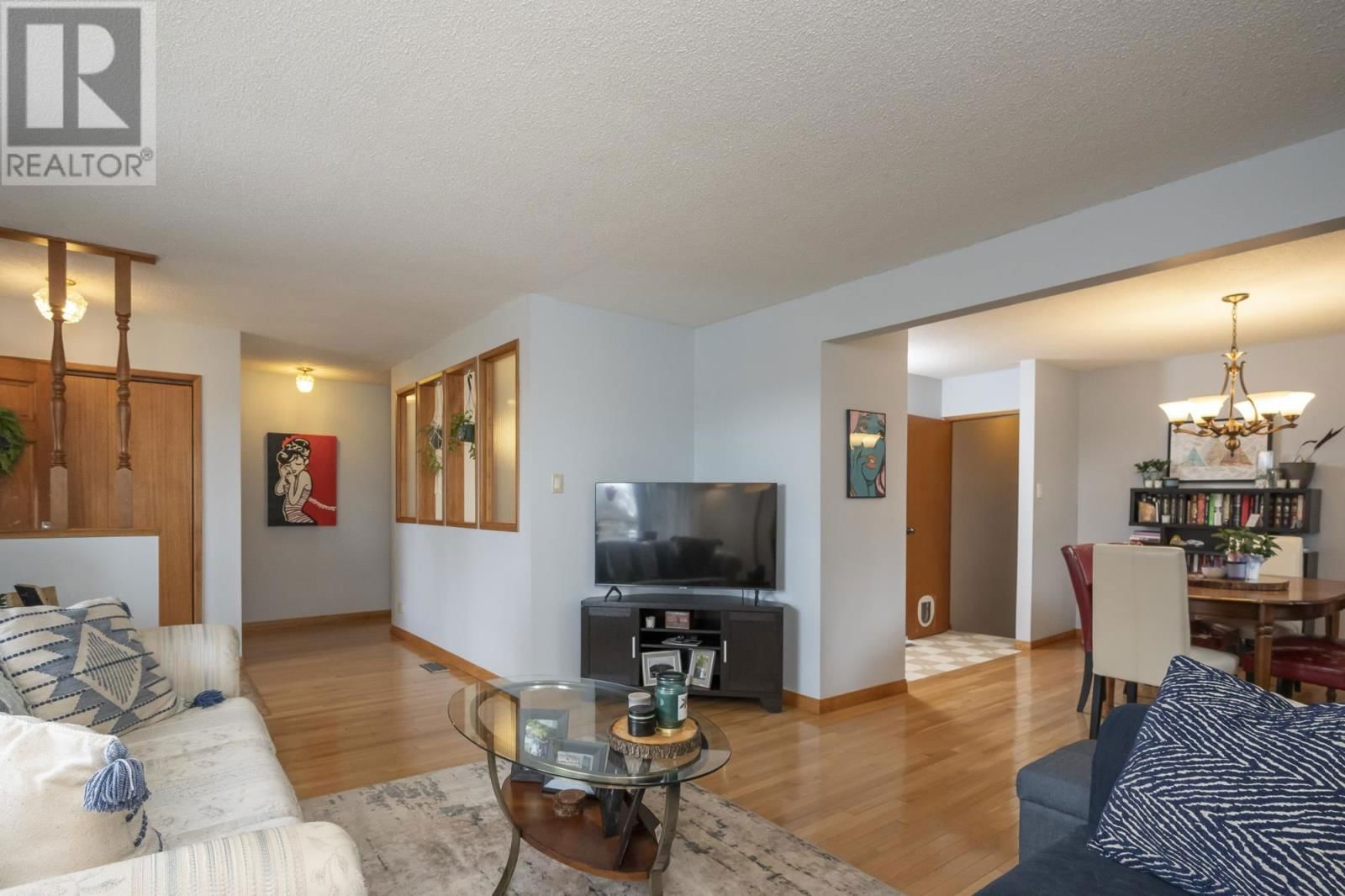 234 TRINITY CRES Image 6