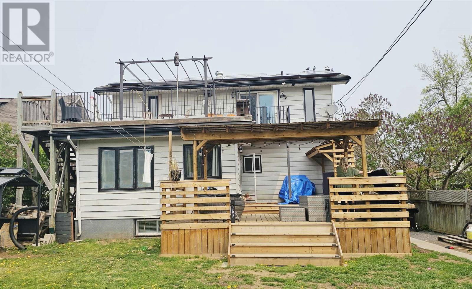 232 FRANCIS ST Image 19