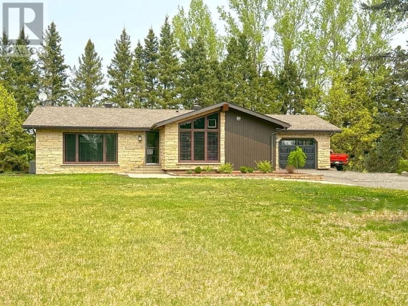 246 Candy Mountain Dr Thunder Bay, Ontario
