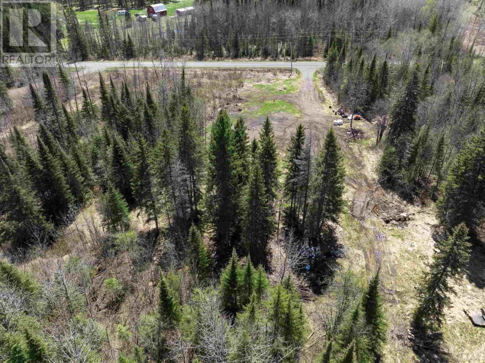 390 CONNOLLY ROAD Image 13