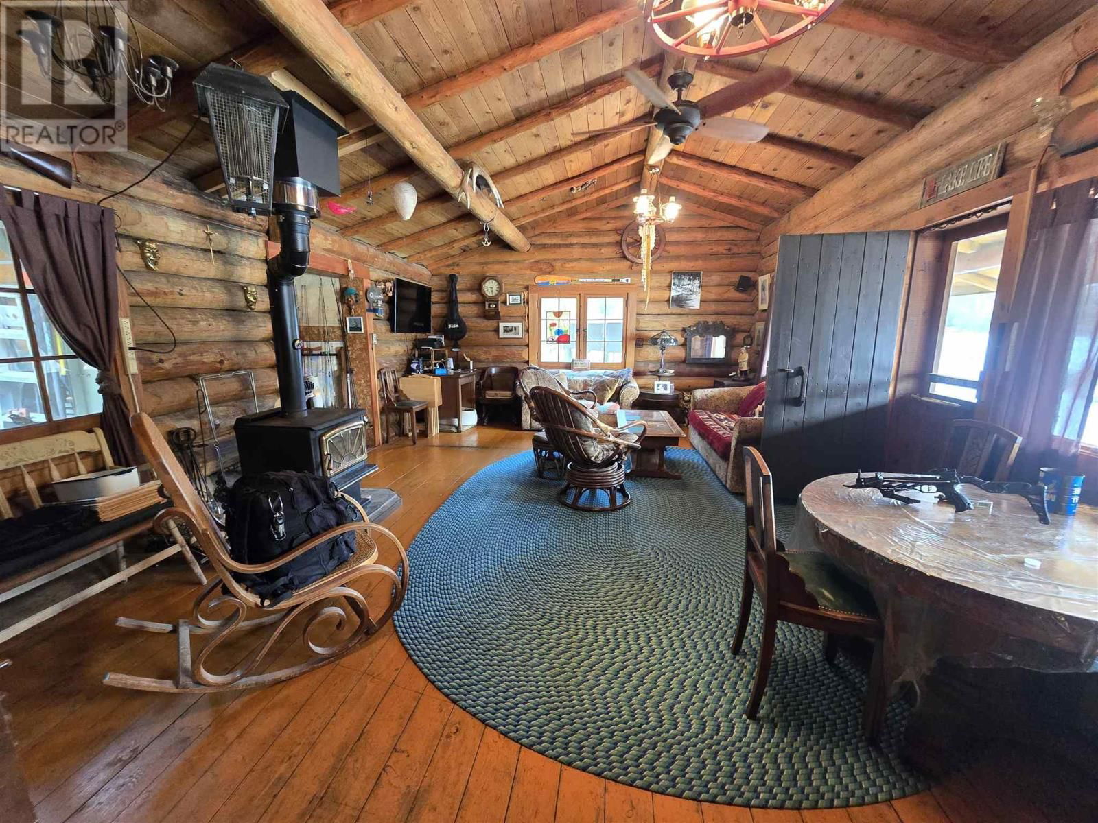 68 WHITEFISH BAY IS Image 22