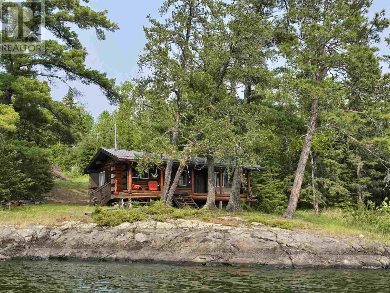 68 WHITEFISH BAY IS Image 3