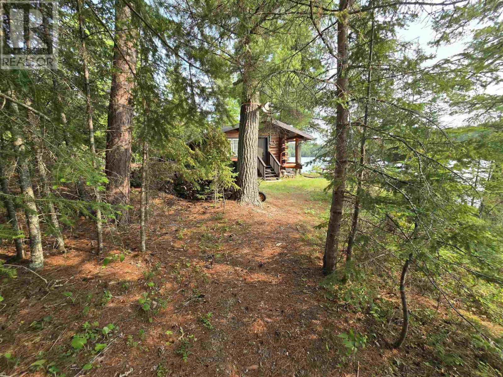 68 WHITEFISH BAY IS Image 6