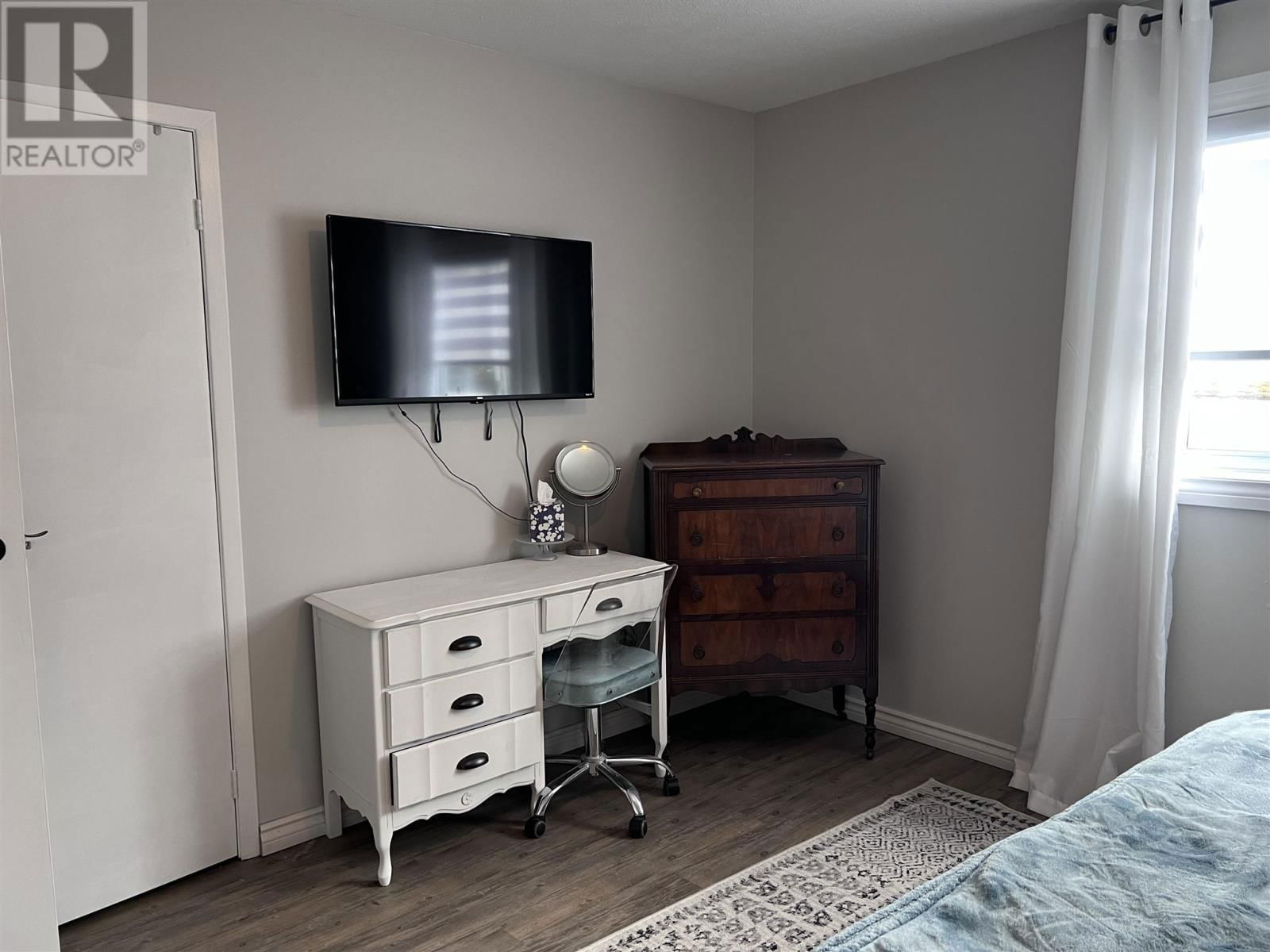 49 BASTEDO CRES Image 12