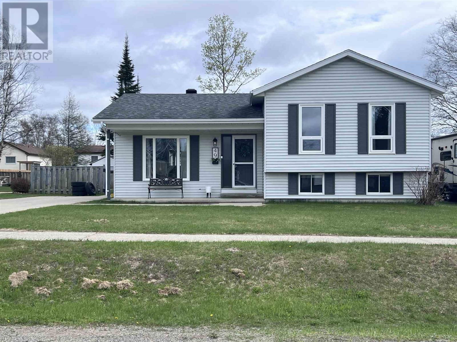 49 BASTEDO CRES Image 33