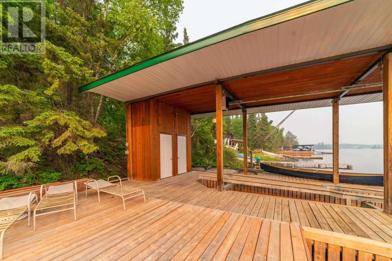 53 LILY PAD BAY Image 34