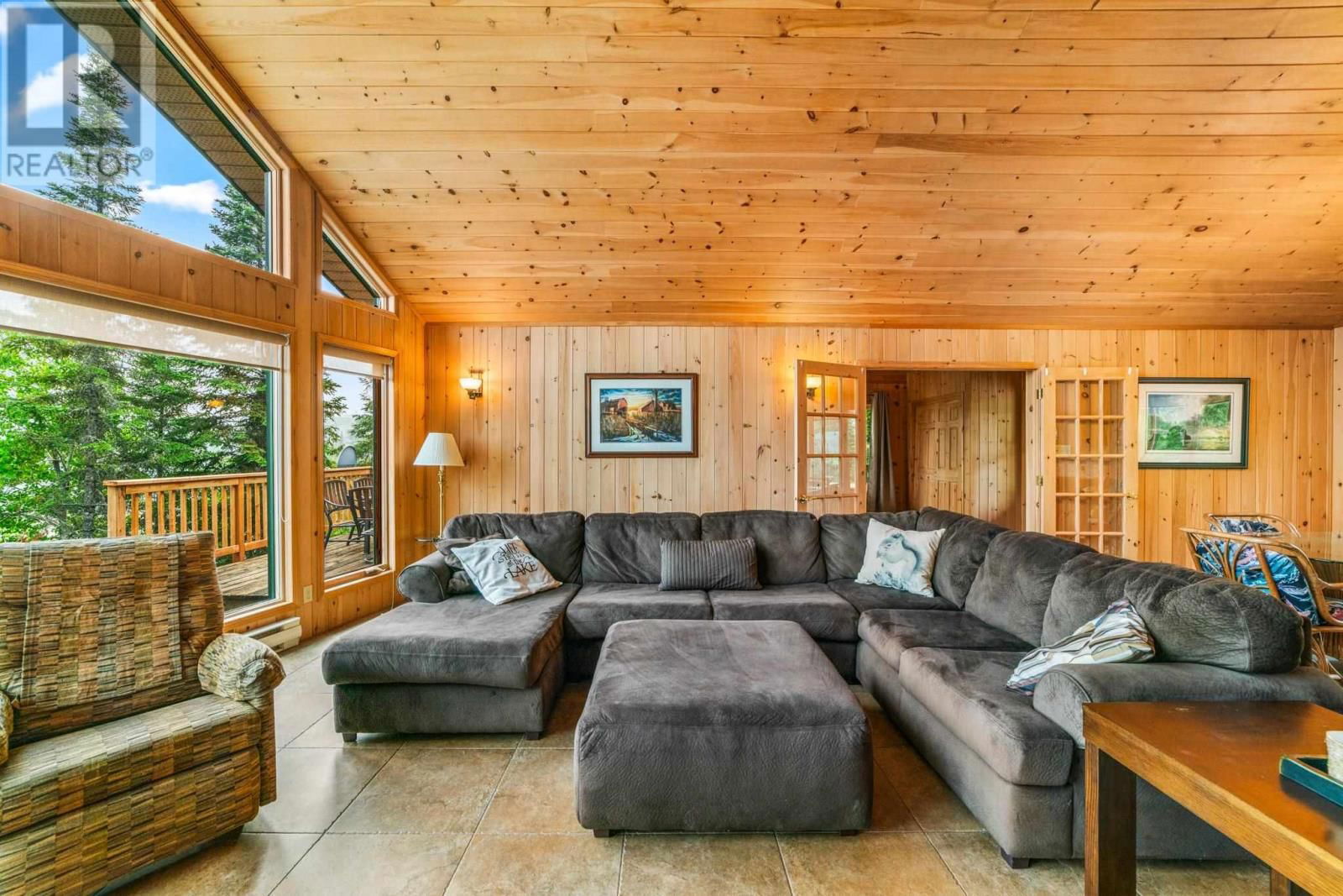 53 LILY PAD BAY Image 17