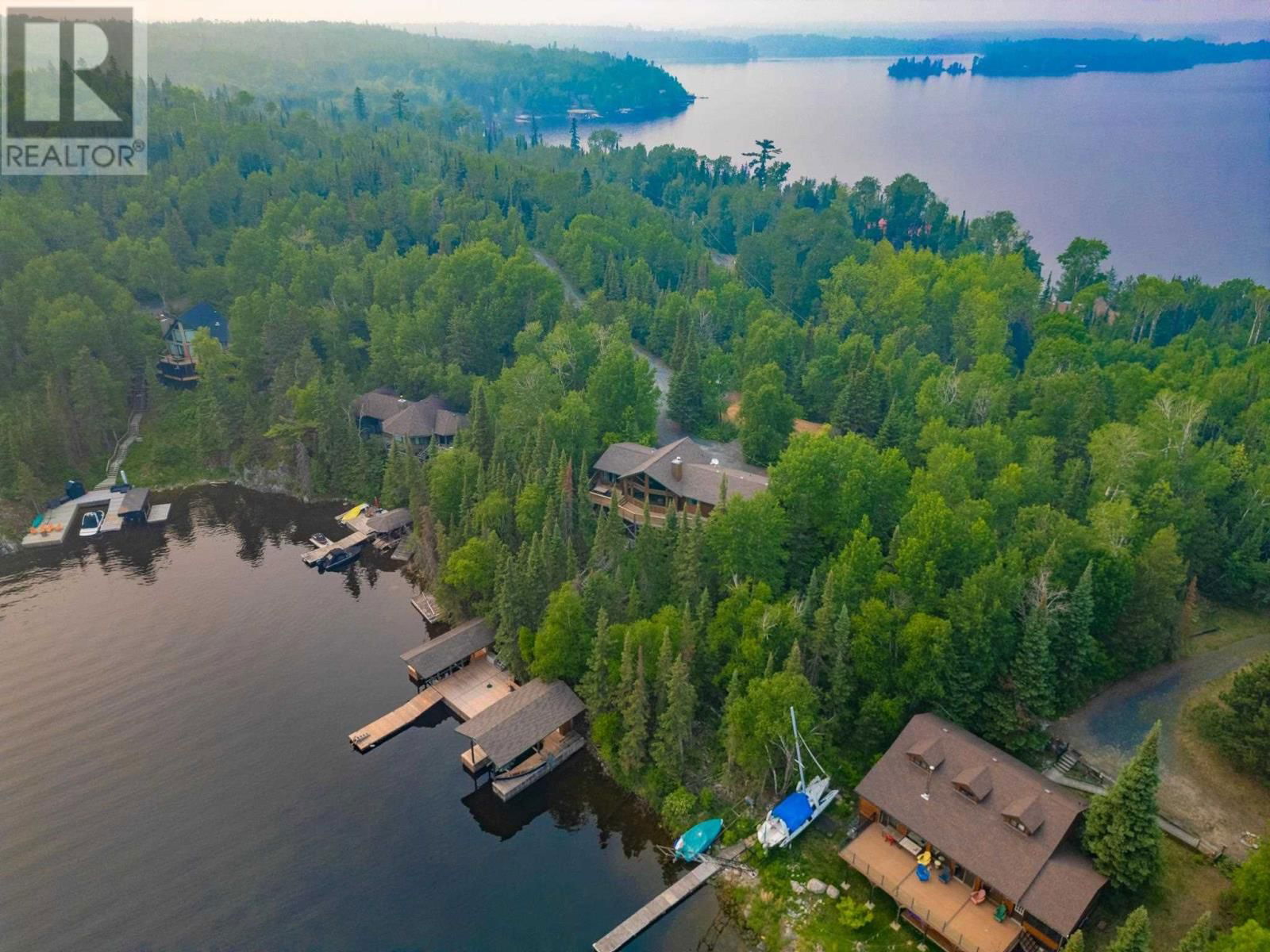 53 LILY PAD BAY Image 40