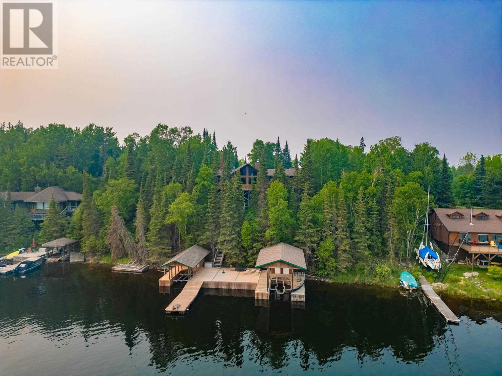 53 LILY PAD BAY Image 41