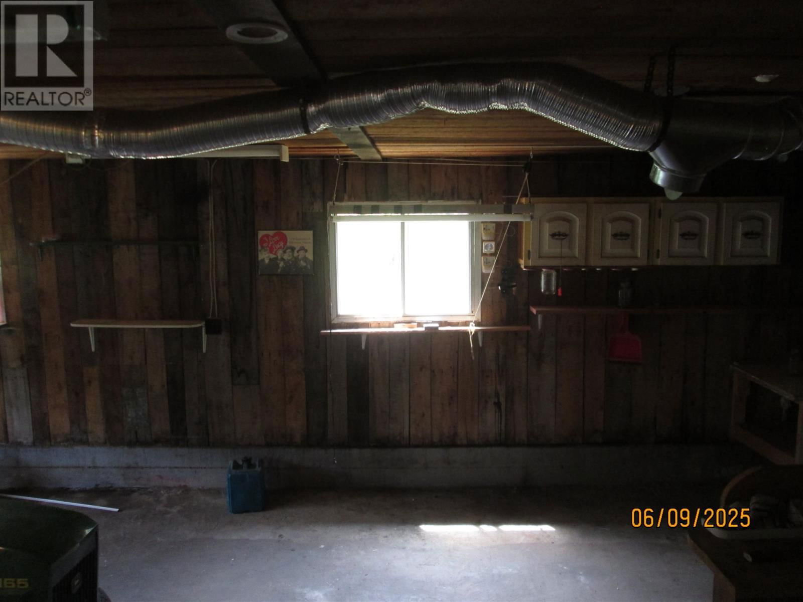 408 and 410 COLLEY STREET Image 25