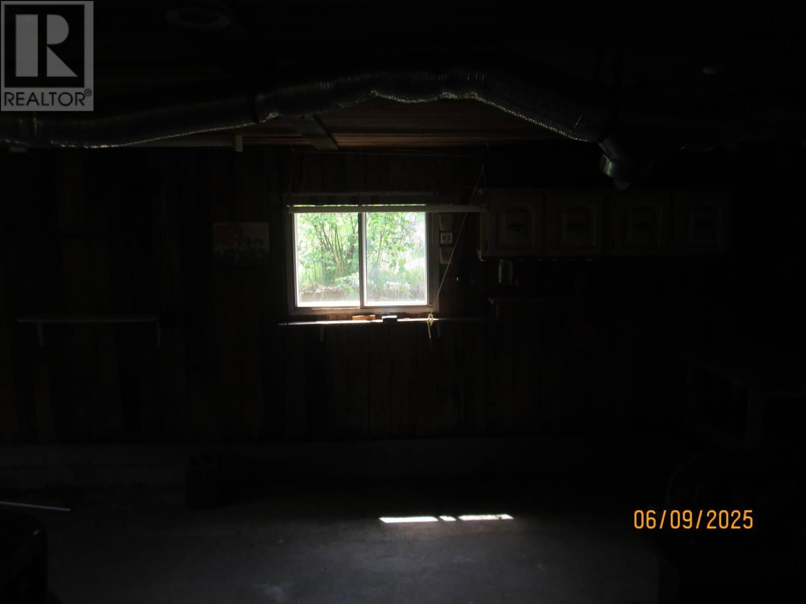 408 and 410 COLLEY STREET Image 26