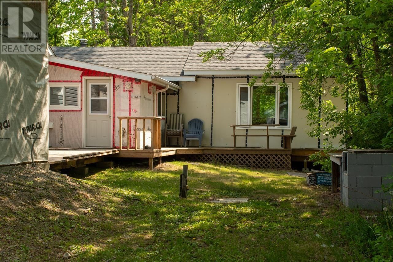 495 HIGHWAY 71 Image 15