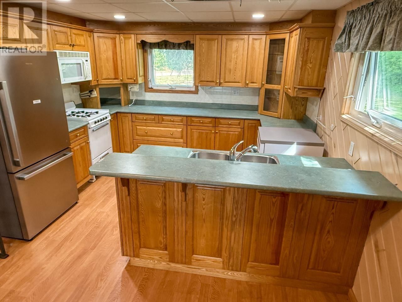 495 HIGHWAY 71 Image 21