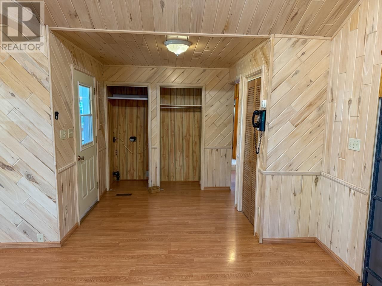 495 HIGHWAY 71 Image 29