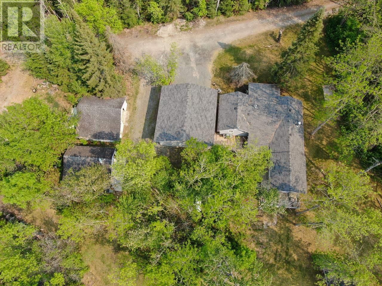 495 HIGHWAY 71 Image 36