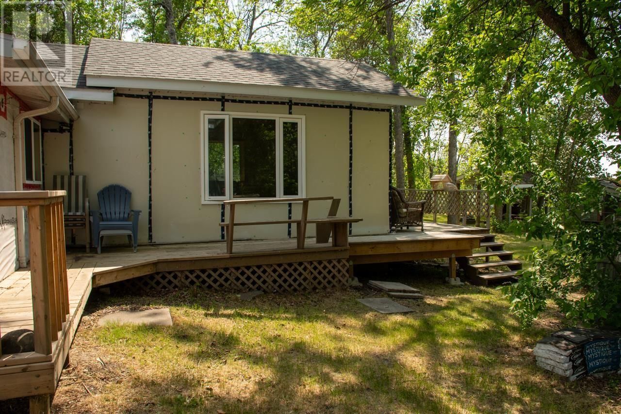 495 HIGHWAY 71 Image 44