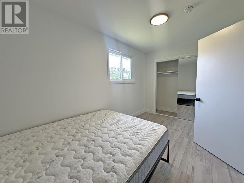 31 LAURIER AVE Image 19